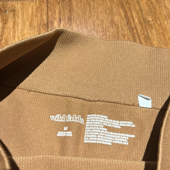 Women’s Ribbed Biker Shorts - Picture 4 of 4